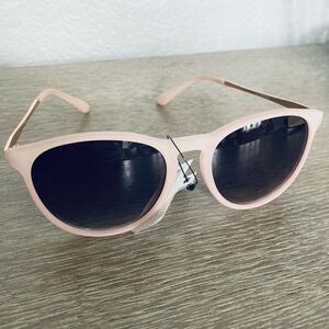 Pink Retro Vintage Sunglasses